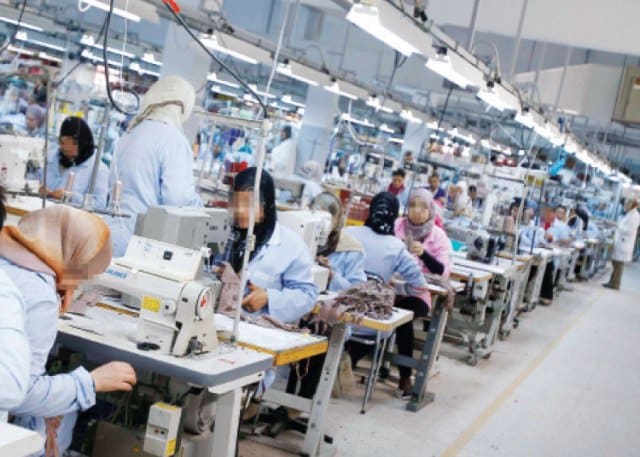 مصانع ملابس جملة في تركيا