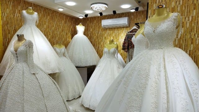 مواقع بيع فساتين زفاف تركية